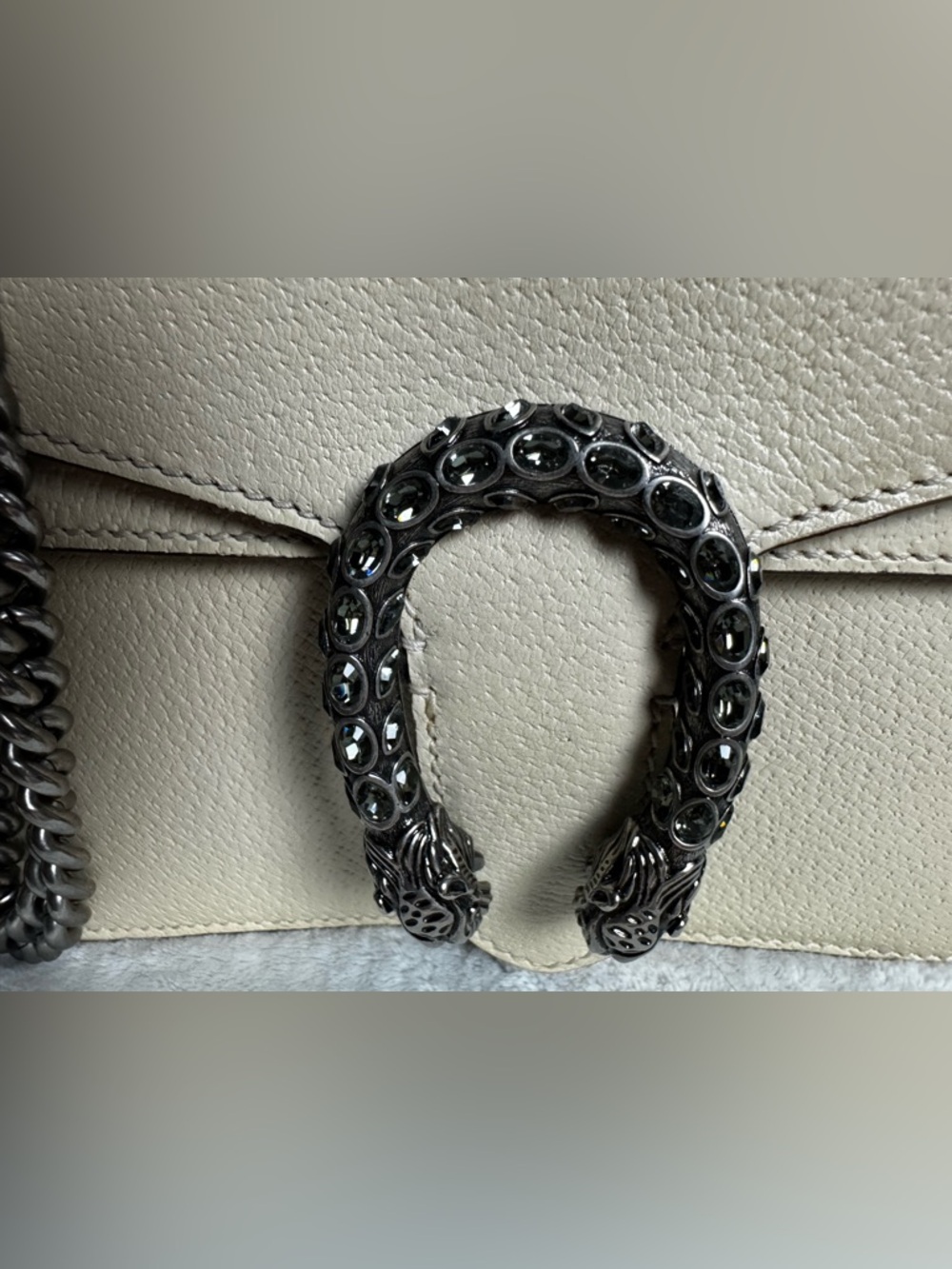 Gucci Dionysus Super Mini Beige Leather Crystal Tiger Head Chain Crossbody Bag - Picture 2 of 9